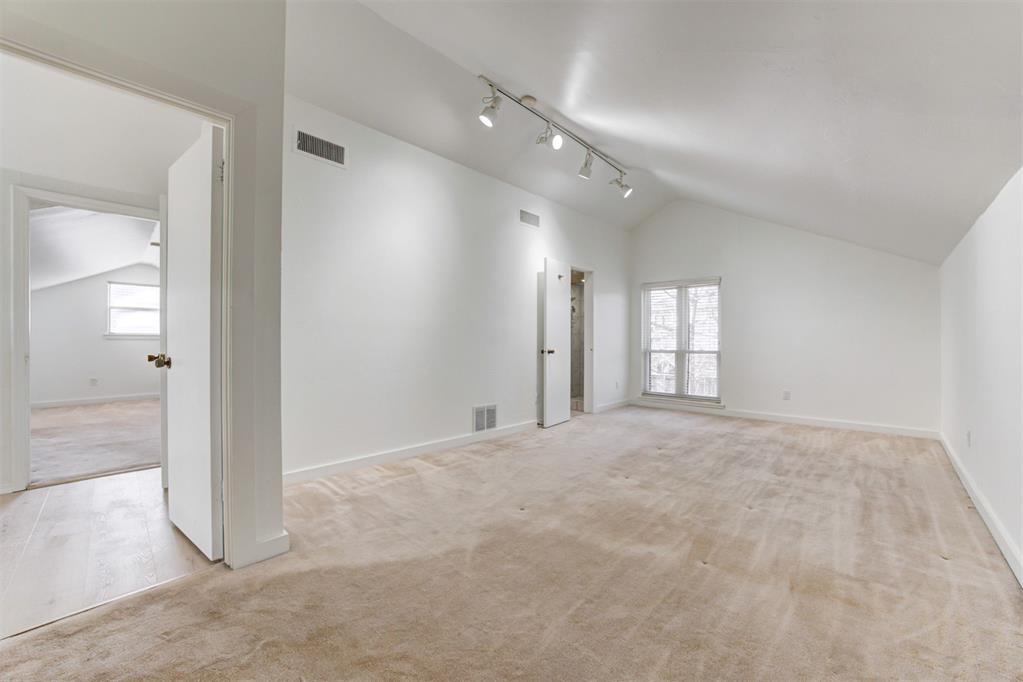 6413 Centennial Court Property Photo 18