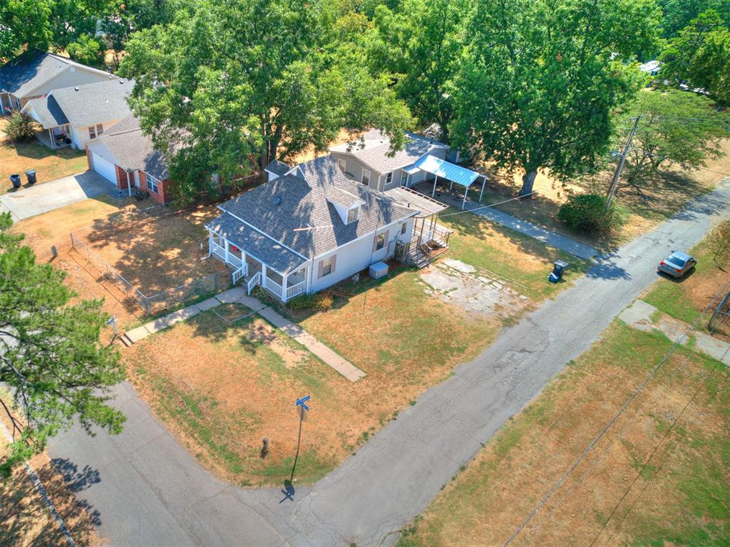 502 S Pottenger Avenue Property Photo 3