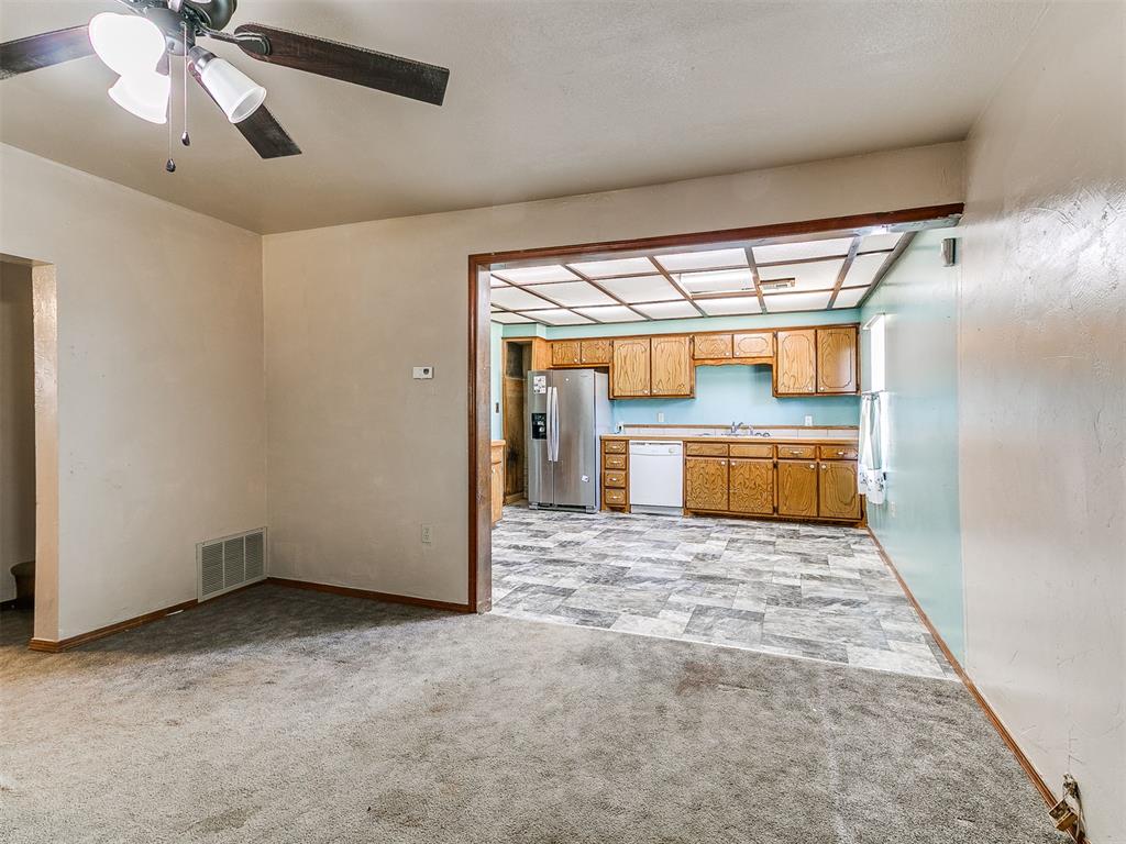 502 S Pottenger Avenue Property Photo 10