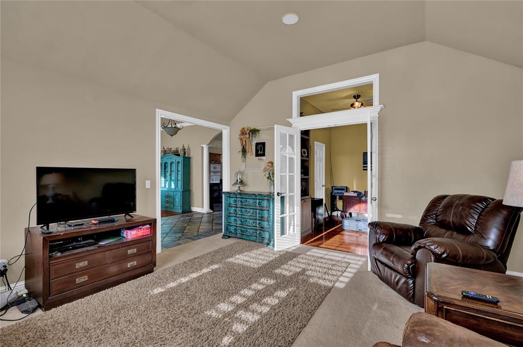17105 Gladstone Lane Property Photo 13