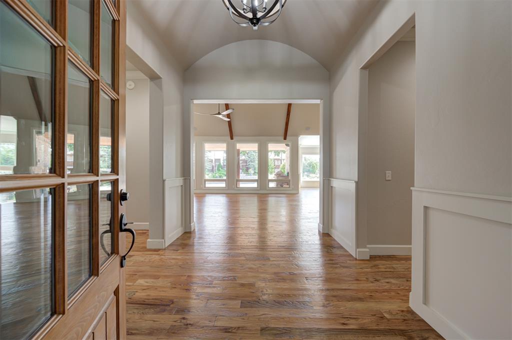 3904 Bridge Wood Lane Property Photo 5