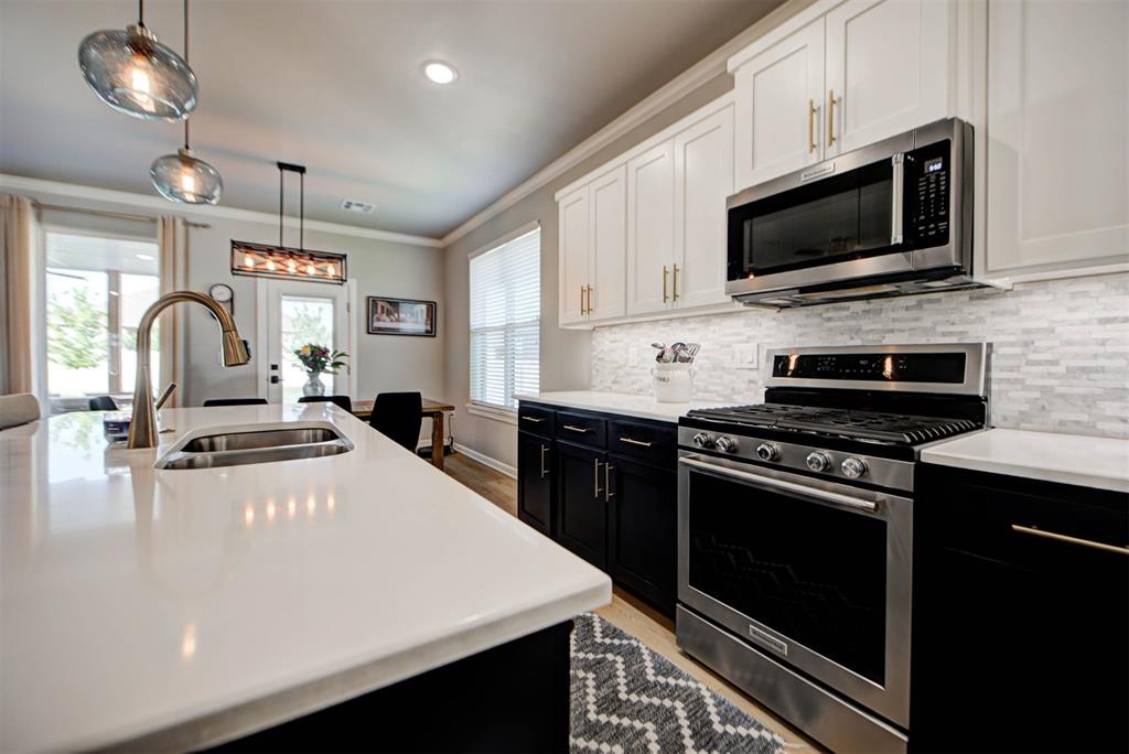 2688 Somerset Drive Property Photo 19
