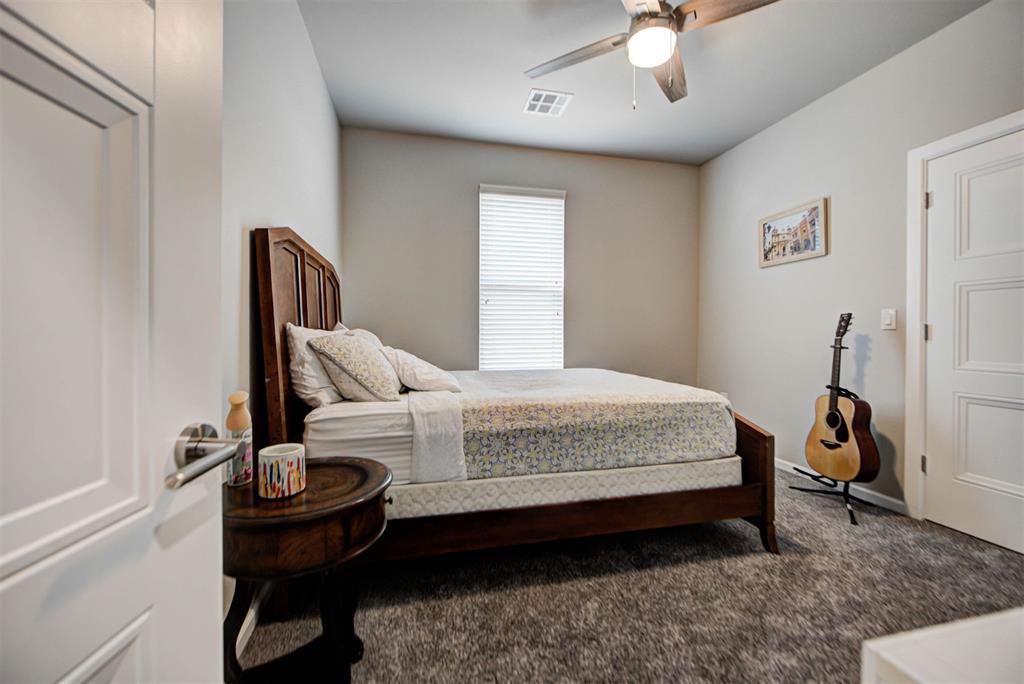 2688 Somerset Drive Property Photo 32