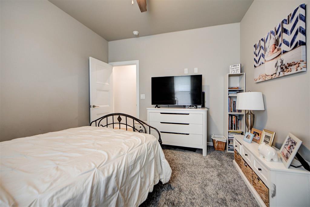 2688 Somerset Drive Property Photo 40