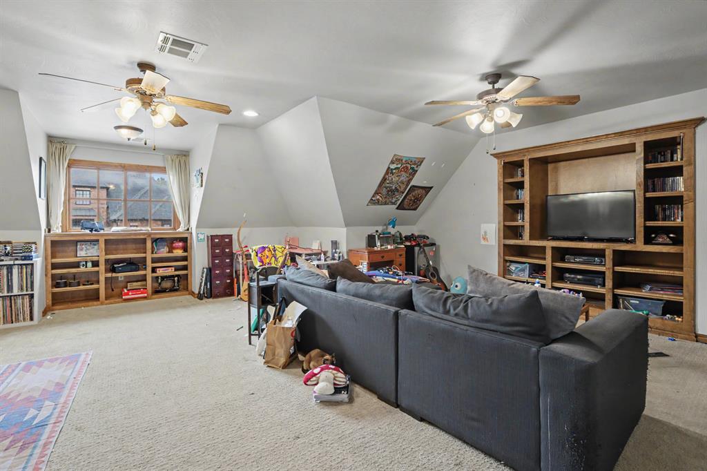 800 Shadow Wood Drive Property Photo 32