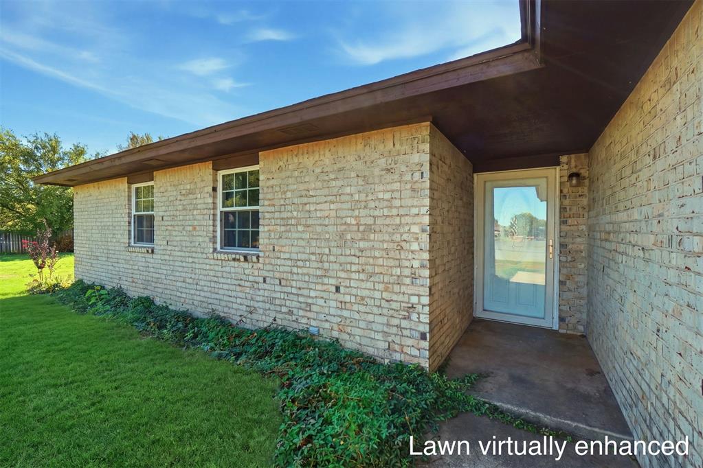 1406 Beth Court Property Photo 3