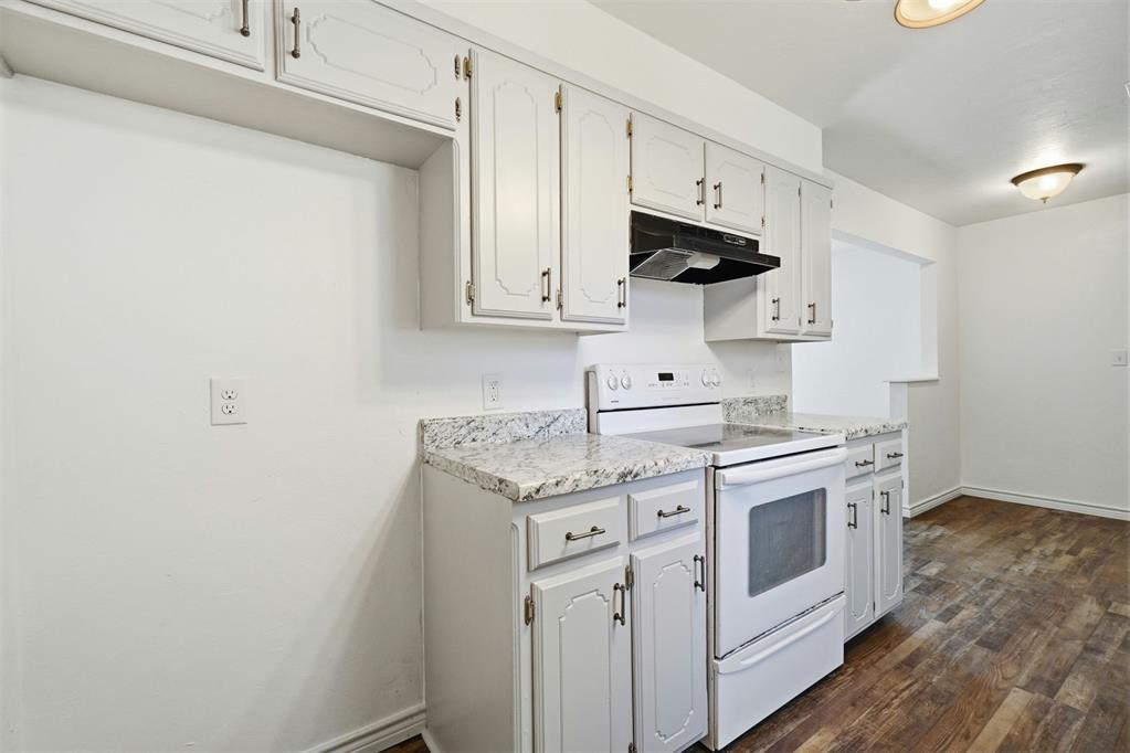 1406 Beth Court Property Photo 15
