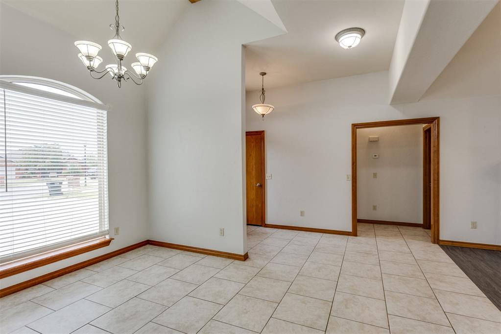 819 Rickwood Circle Property Photo 10