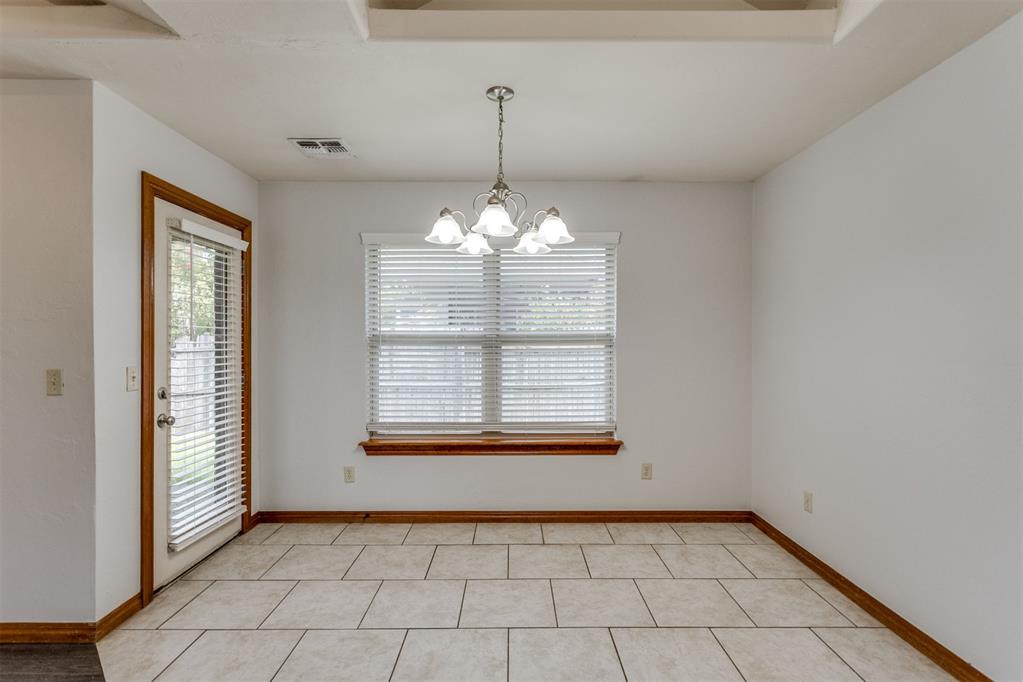 819 Rickwood Circle Property Photo 17