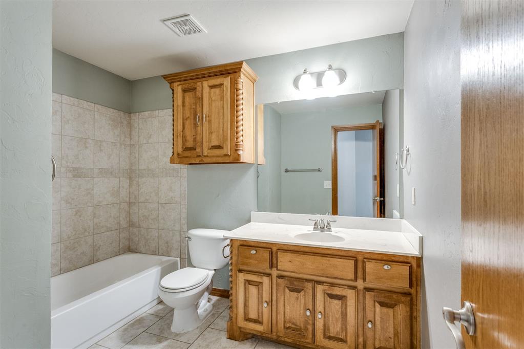 819 Rickwood Circle Property Photo 26