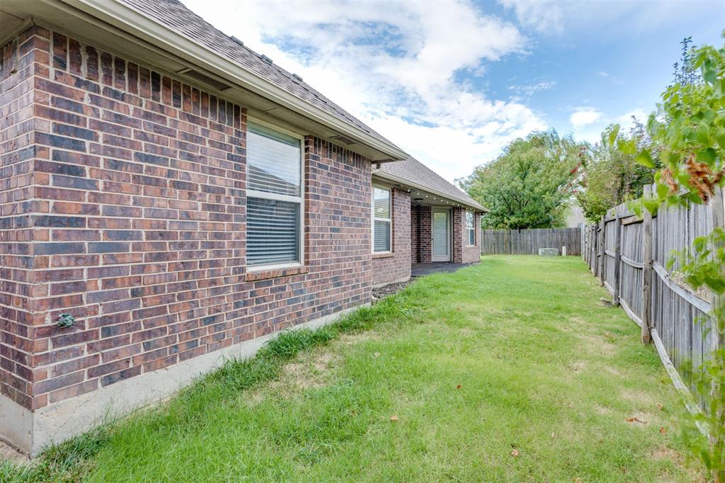 819 Rickwood Circle Property Photo 33