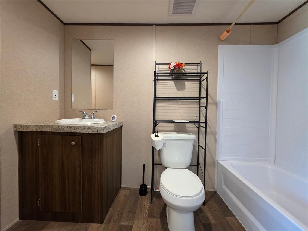 8607 N Bryan Road Property Photo 13