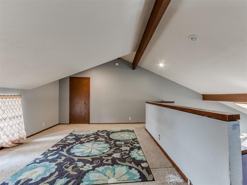 10204 Glendover Avenue Property Photo 26