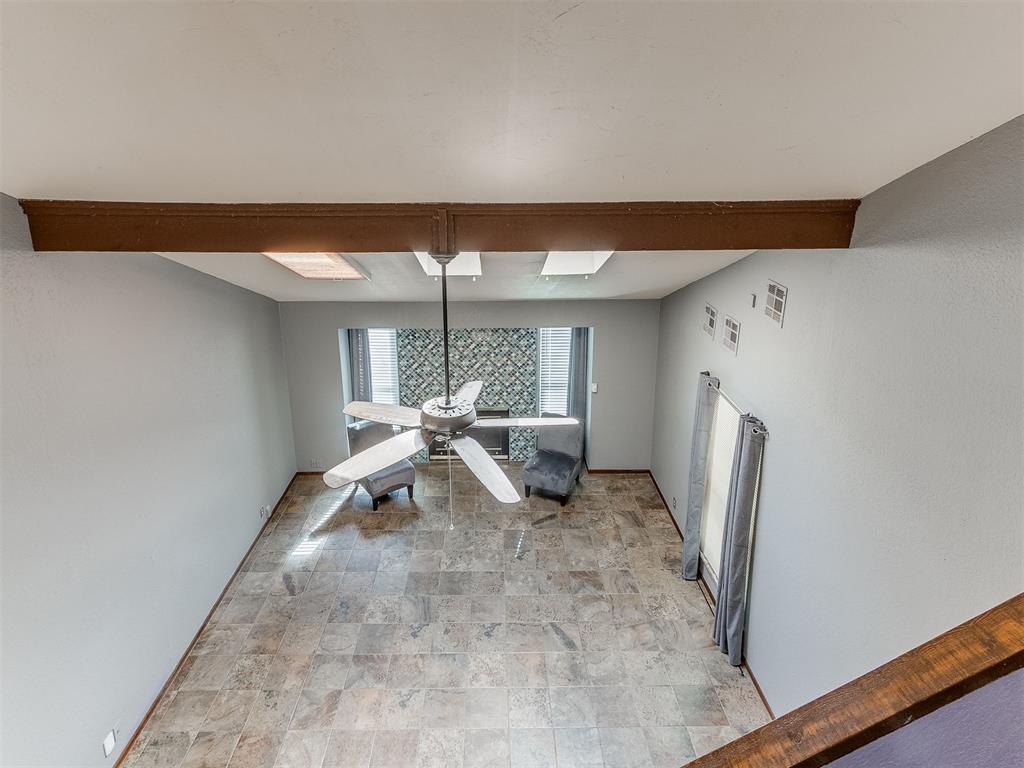 10204 Glendover Avenue Property Photo 32