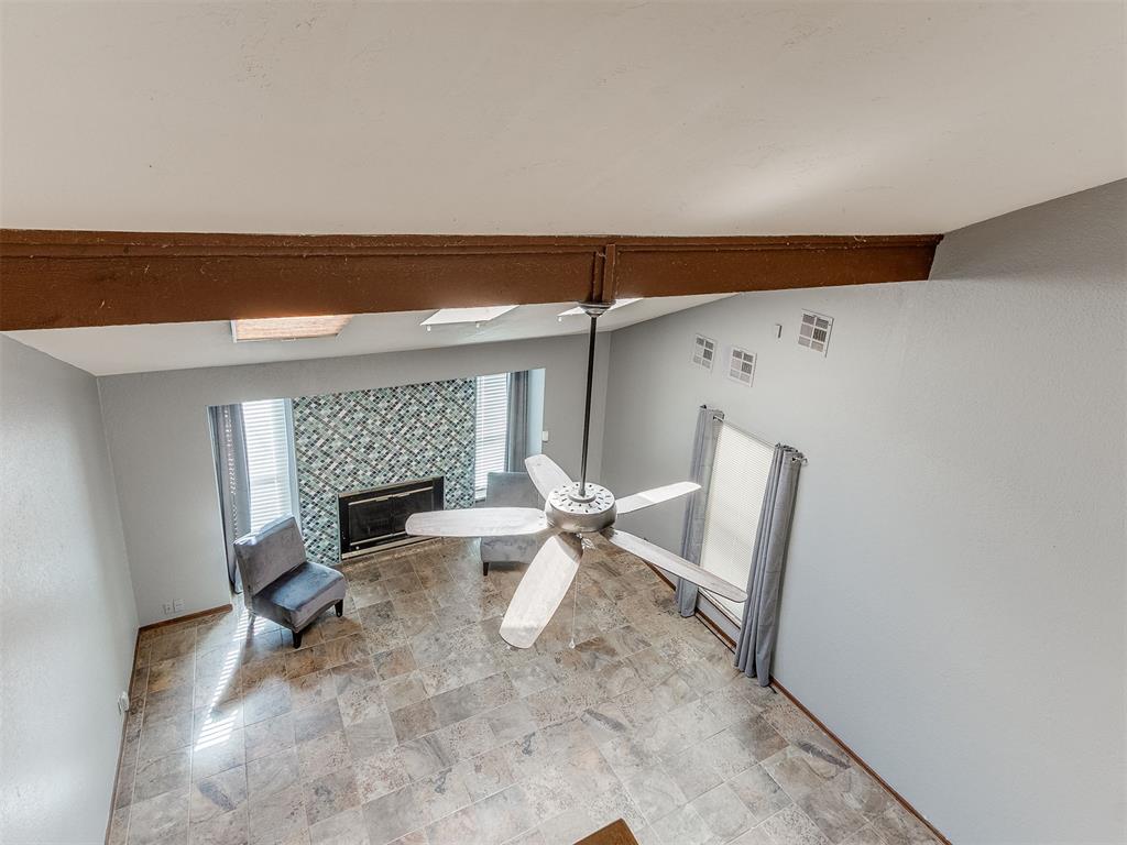 10204 Glendover Avenue Property Photo 33