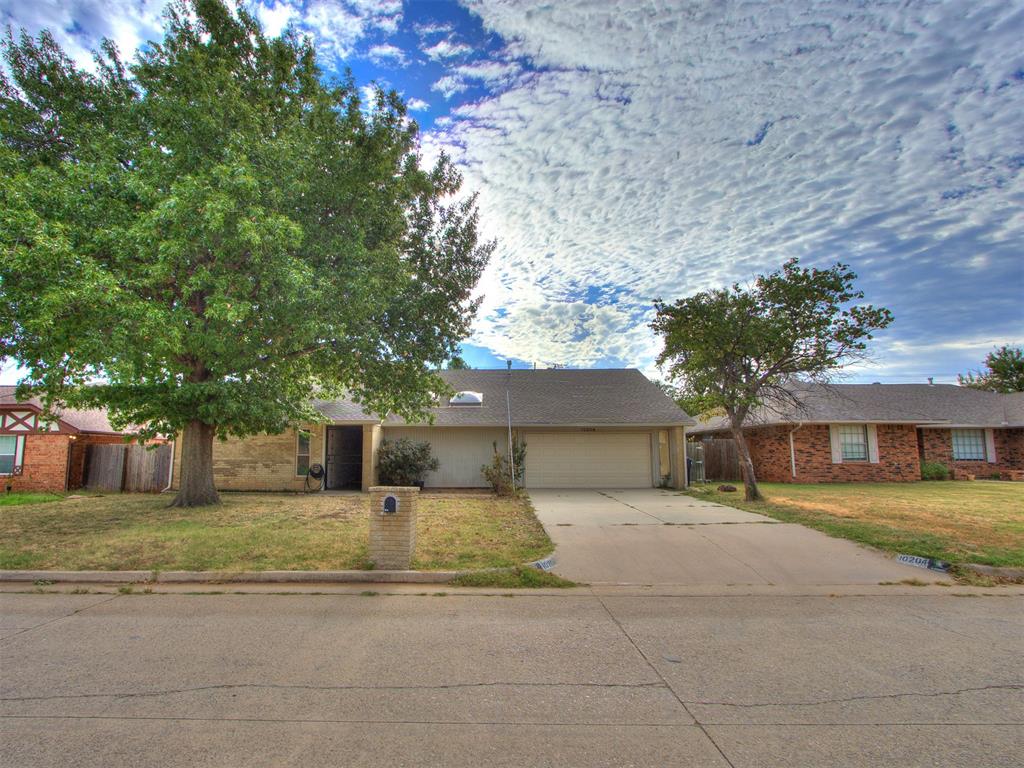 10204 Glendover Avenue Property Photo 49