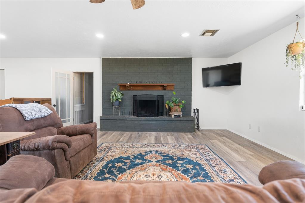 14016 State Highway 76 Property Photo 7