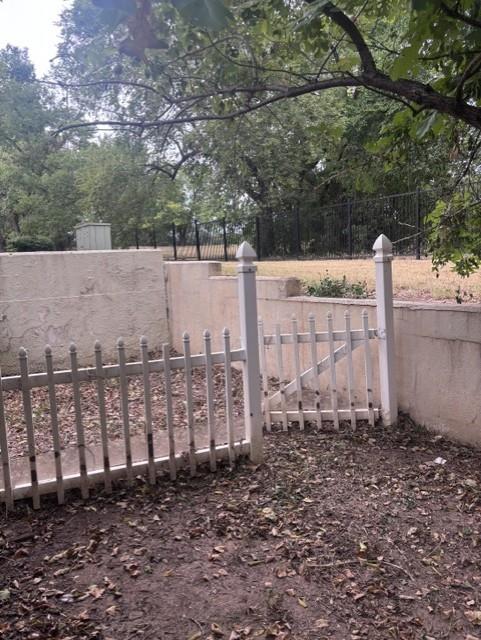 835 Cardinal Creek Boulevard Property Photo 19