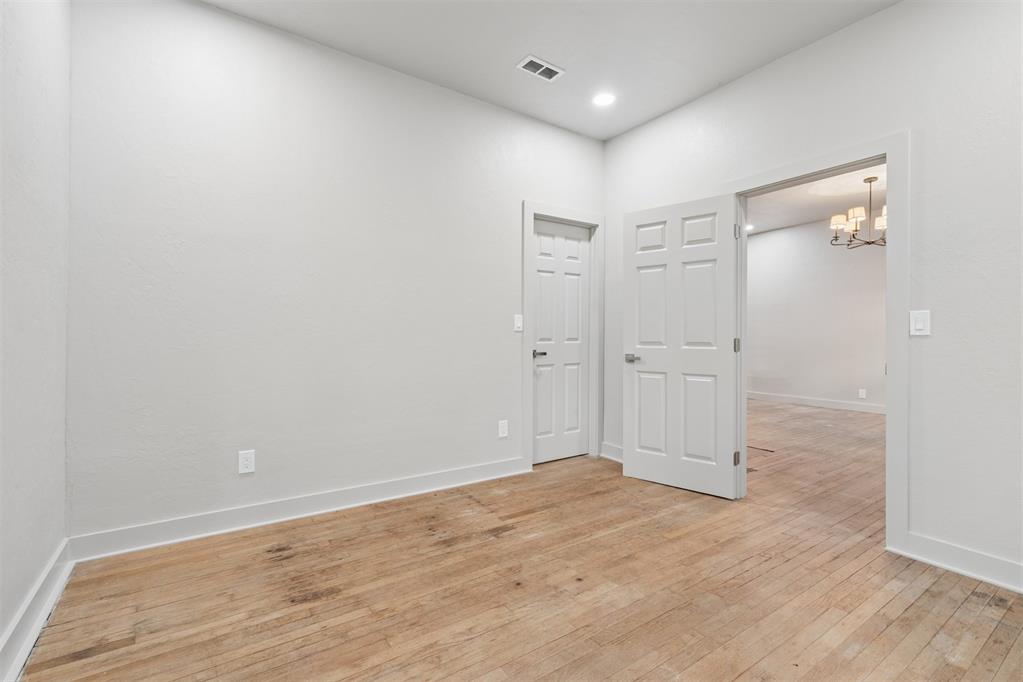 230 E Lincoln Avenue Property Photo 28