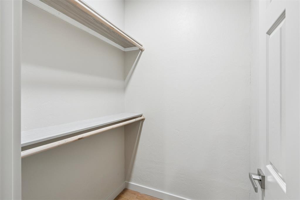 230 E Lincoln Avenue Property Photo 29