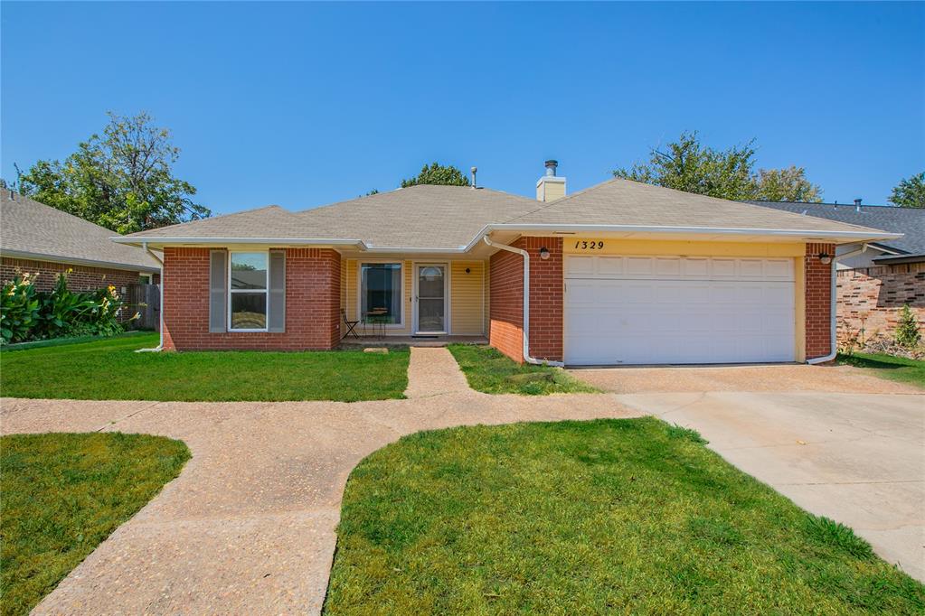 1329 Greenfield Drive Property Photo 1