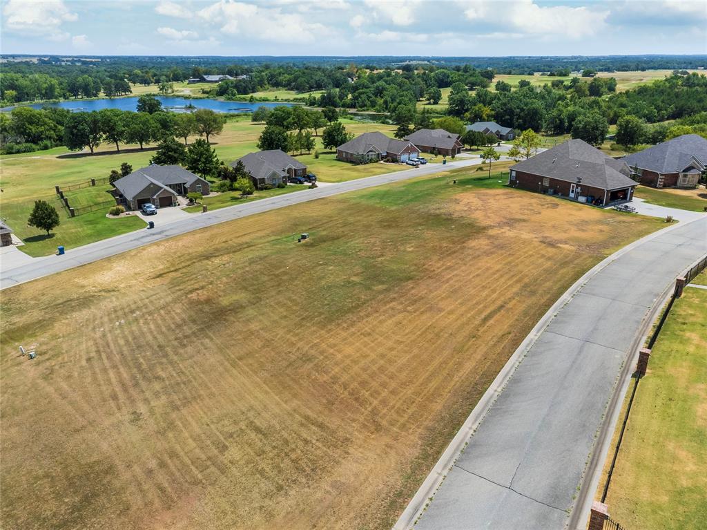 917 S Riveria Drive Property Photo 1