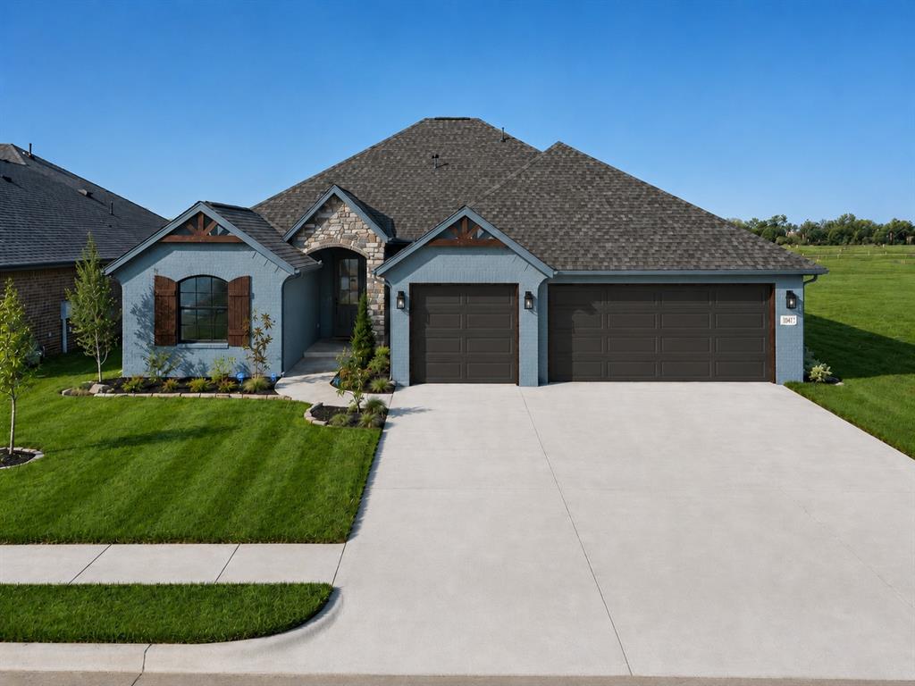 16013 Catalonia Place Property Photo 1
