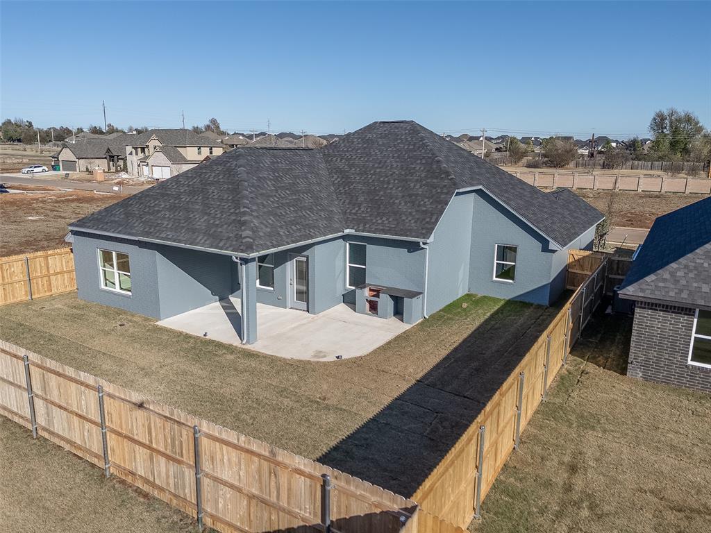 16013 Catalonia Place Property Photo 49