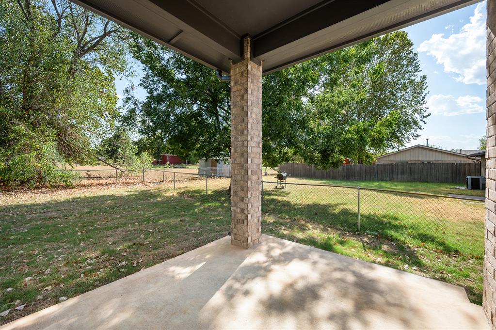 9606 Ne 3rd Street Property Photo 43