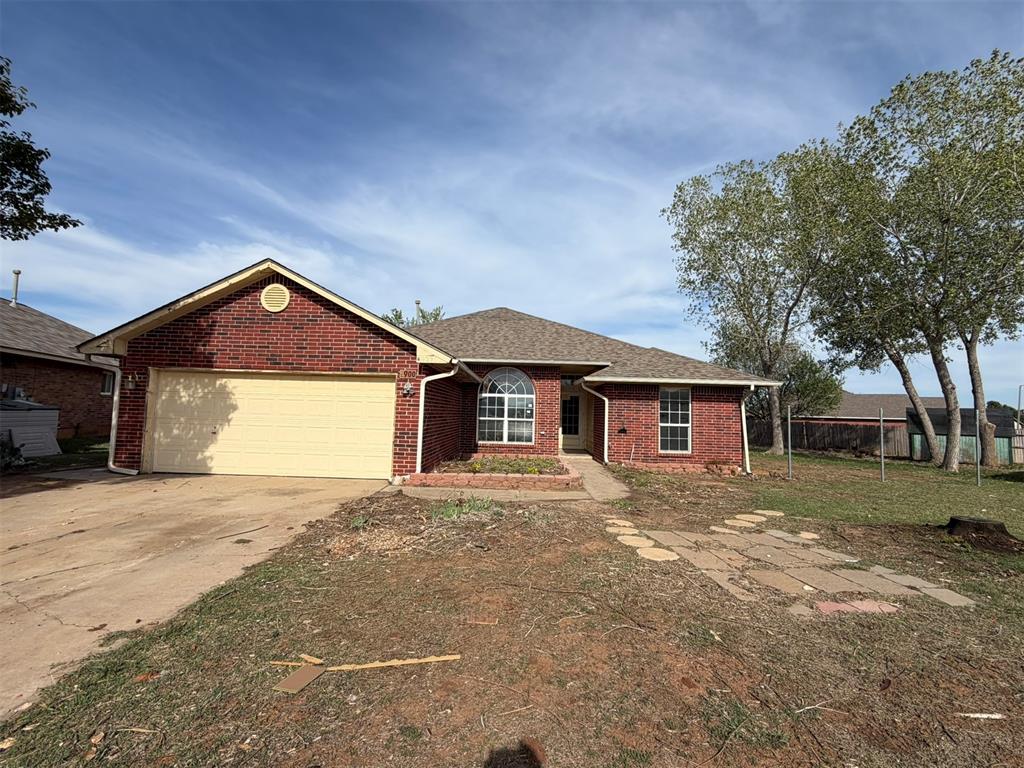 900 Banff Court Property Photo 1