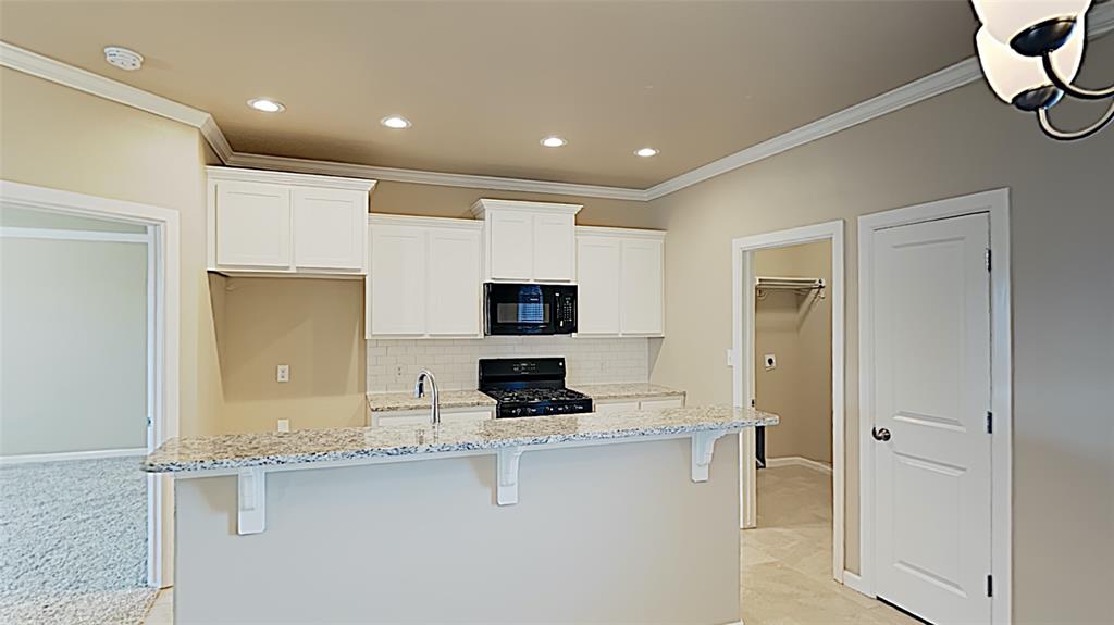 10704 Mountain Fork Drive Property Photo 5