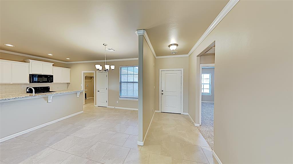 10704 Mountain Fork Drive Property Photo 6