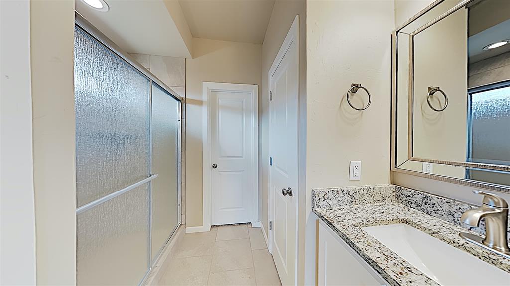 10704 Mountain Fork Drive Property Photo 11