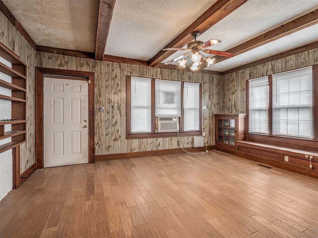 619 S 6th Street Property Photo 12