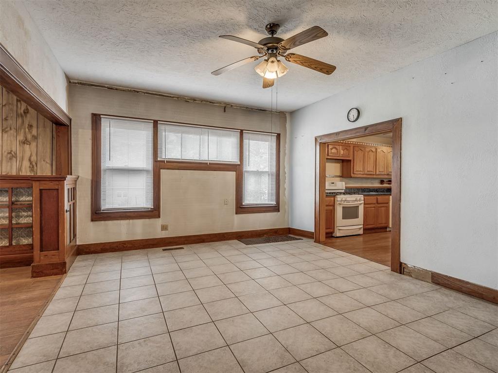 619 S 6th Street Property Photo 24