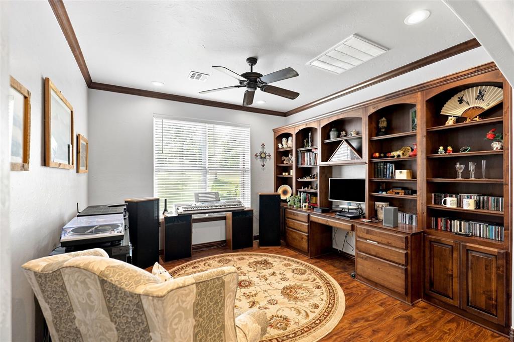 1000 N Cimarron Hill Property Photo 14