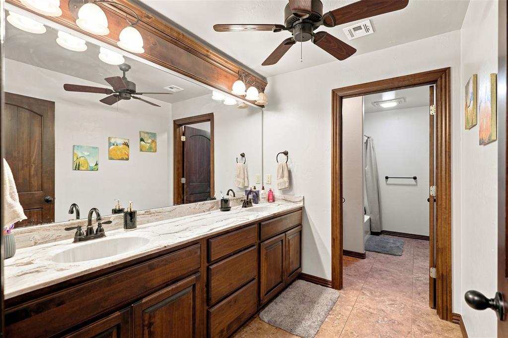 1000 N Cimarron Hill Property Photo 26