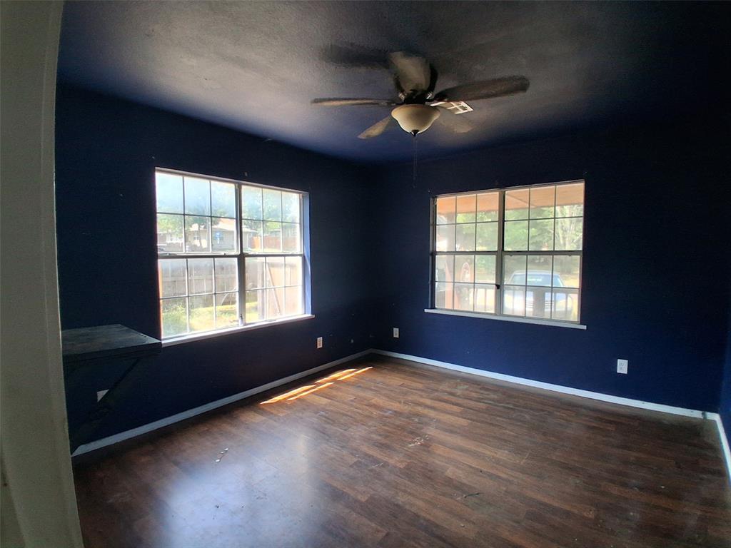 645 N Union Avenue Property Photo 6