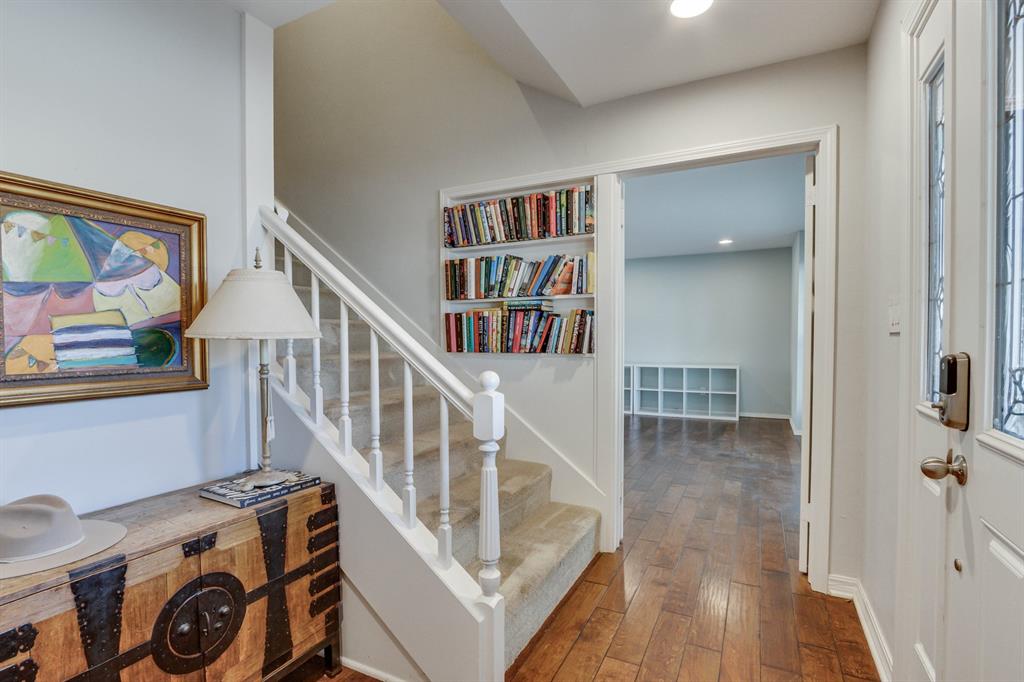 3037 Stonybrook Road Property Photo 3