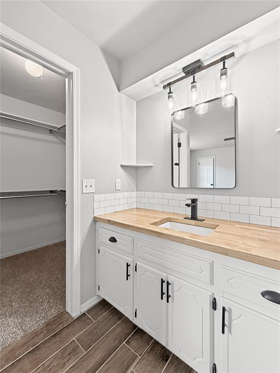 504 Sw 26th Place Property Photo 18