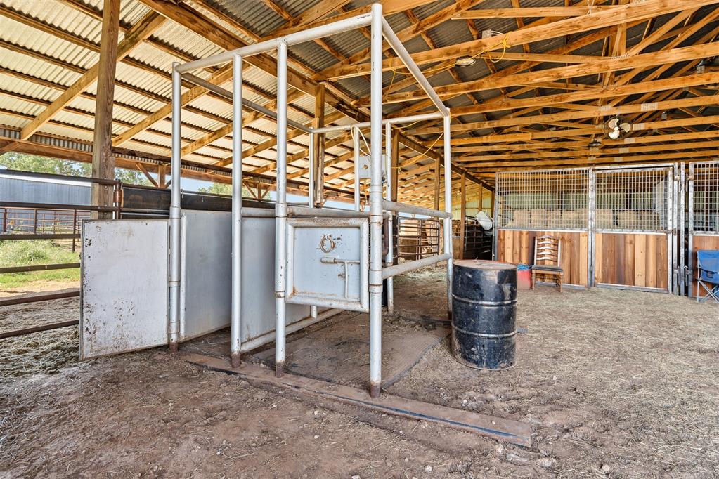 14750 Box Road Property Photo 22