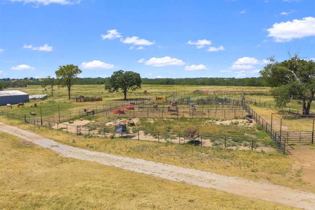 14750 Box Road Property Photo 28