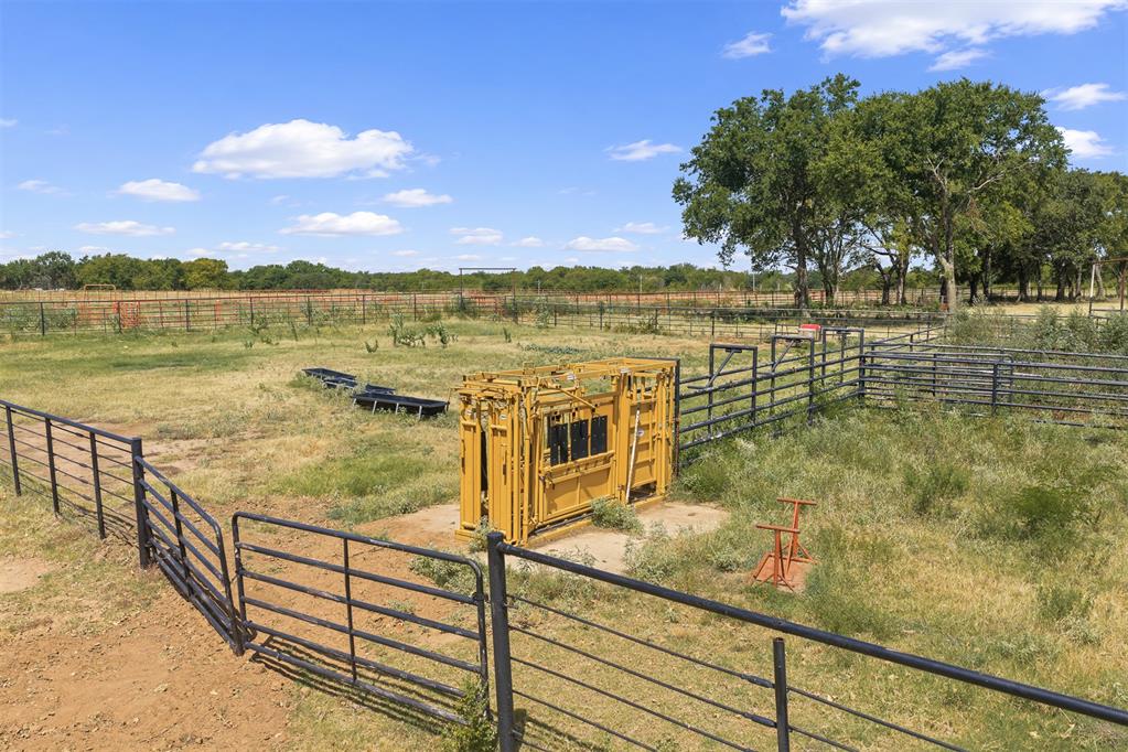 14750 Box Road Property Photo 31