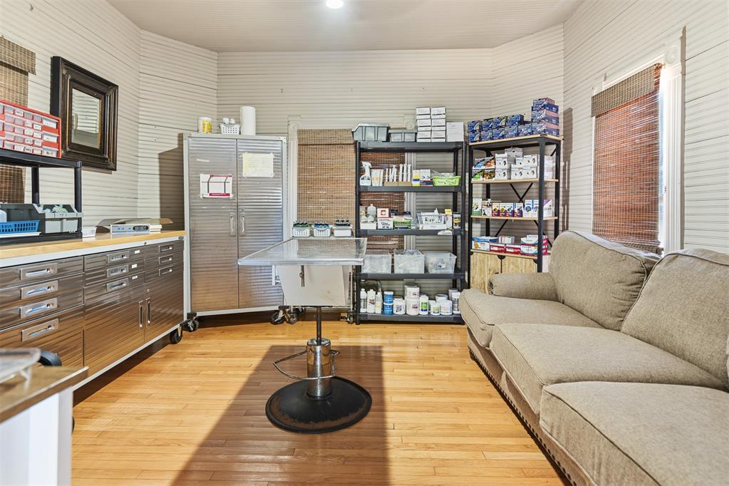 14750 Box Road Property Photo 36