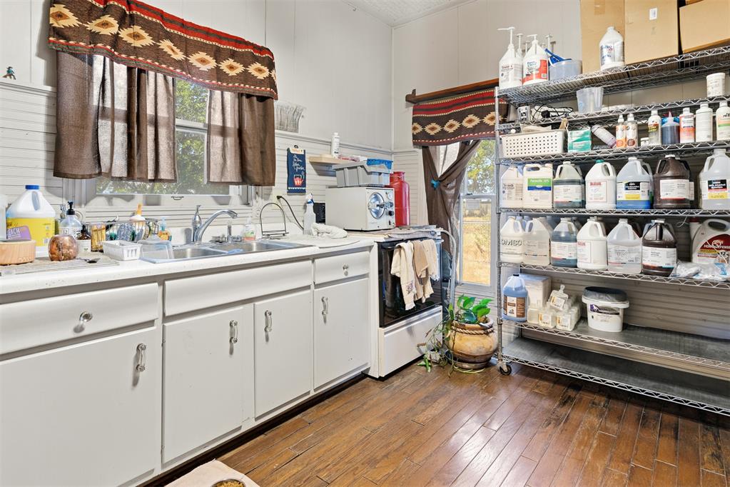 14750 Box Road Property Photo 37