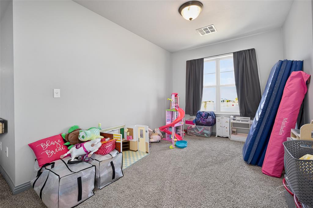 18392 Chuckwagon Trail Property Photo 15