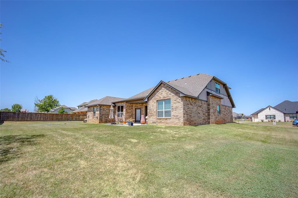 18392 Chuckwagon Trail Property Photo 40