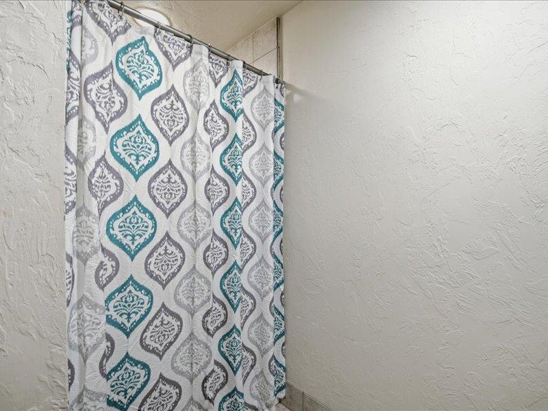 1101 W Warner Avenue Property Photo 18