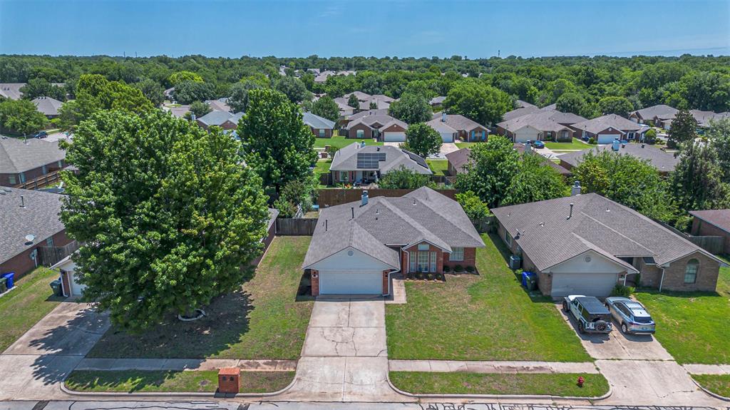 1713 Sumac Drive Property Photo 4