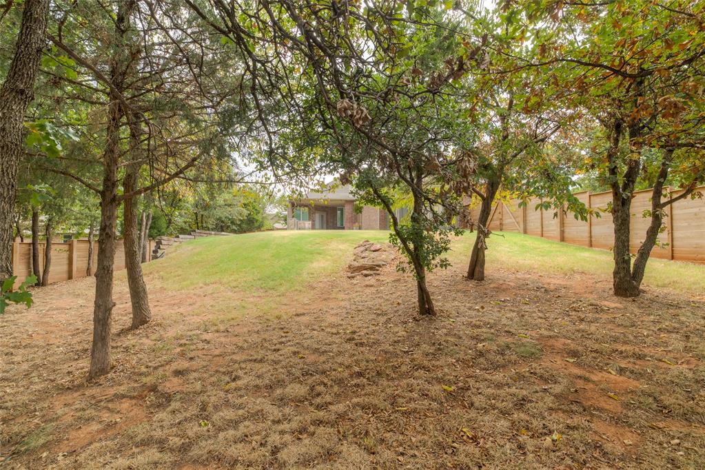 12475 Stone Hill Drive Property Photo 1